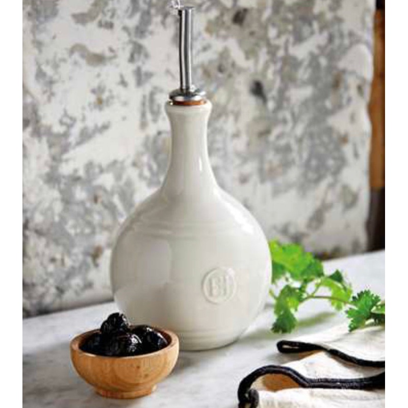 Cruet