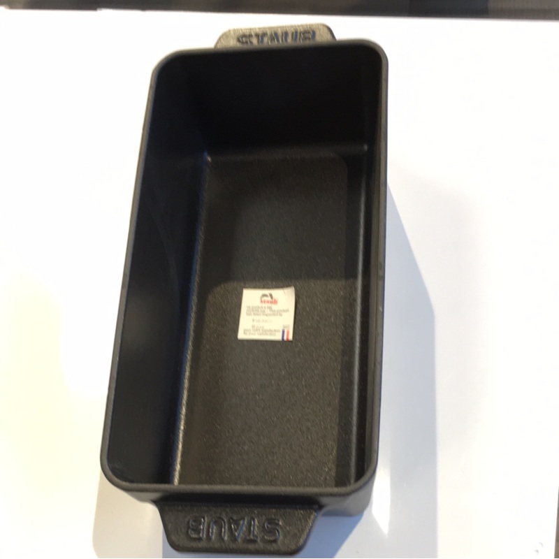 Staub 9 Loaf Pan
