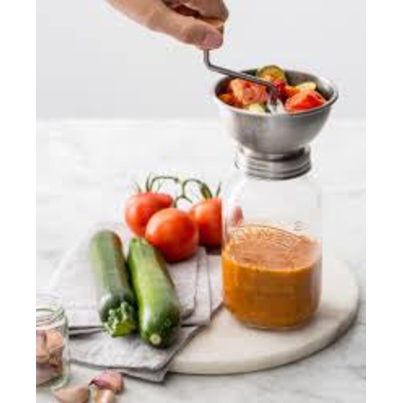 Glass sauce pressed jar set