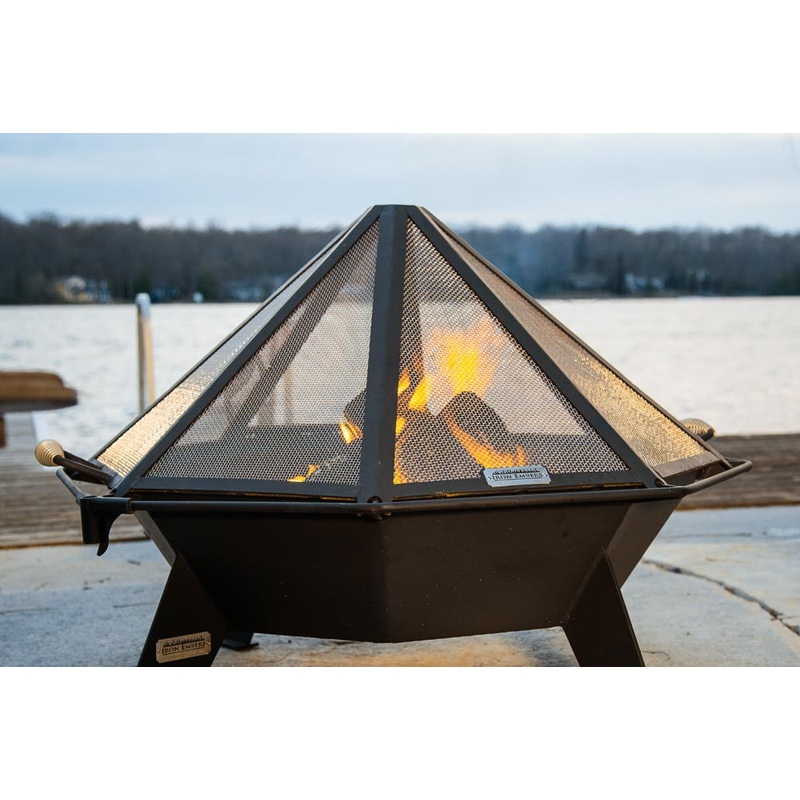 Iron Embers Stainless Steel Spark Screen - 3' Cottager
