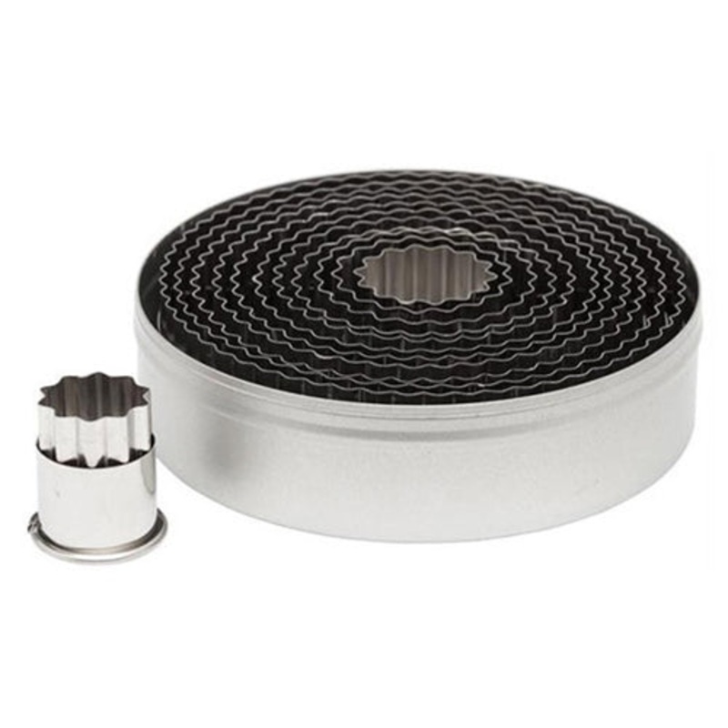 Ateco 12 Piece Fluted Round Cutter Set, Stainless Steel