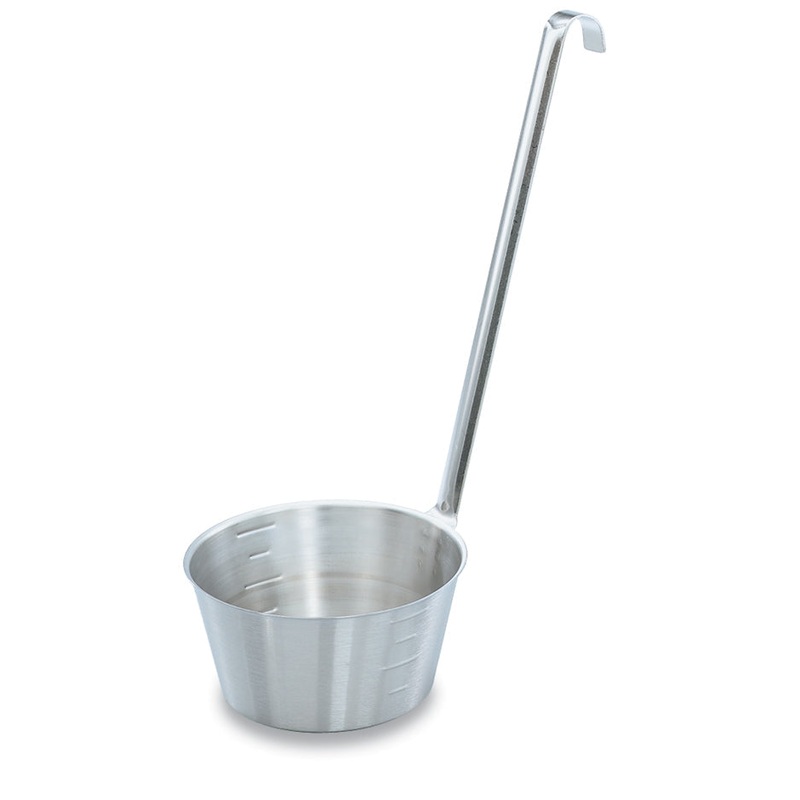 Vollrath Hooked Handle Dipper, 1 Qt, Stainless Steel, FINAL SALE