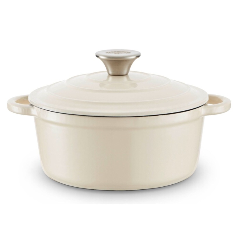 Barbary & Oak Foundry 20cm Round Casserole Pan Cast Iron in Camembert Cream