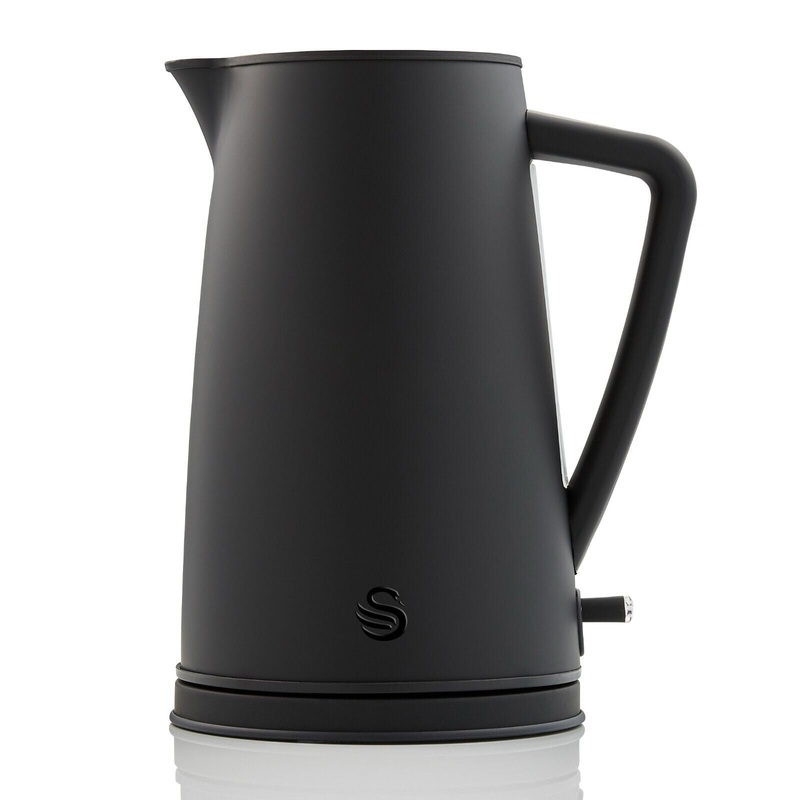Swan Stealth 1.7L 3KW Sleek & Stylish Design Kettle in Matte Black SK14640BLKN