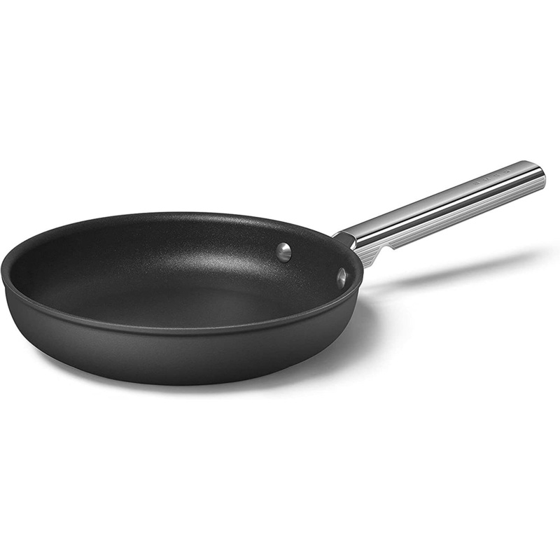 Smeg Cookware 26cm Non Stick Aluminium Frying Pan in Black CKFF2601BLM