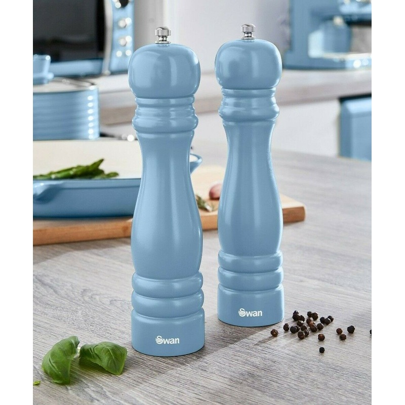 Swan Retro Salt & Pepper Mills in Blue. Vintage Style Salt & Pepper Grinders