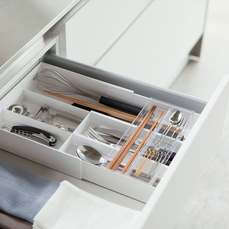 Bandeja para cubiertos extensible Yamazaki