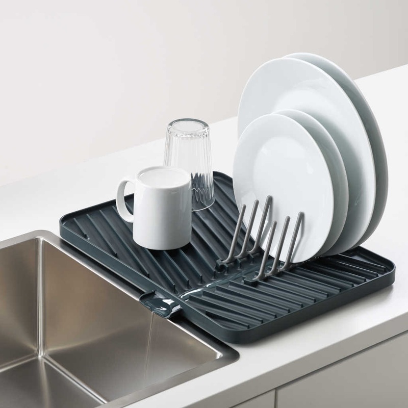 Escurreplatos ajustable Flip-up Joseph Joseph