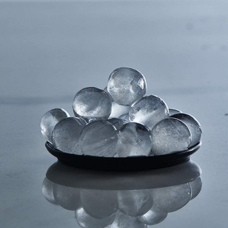 Moldes para cubitos de hielo redondos Ice Former de Lurch