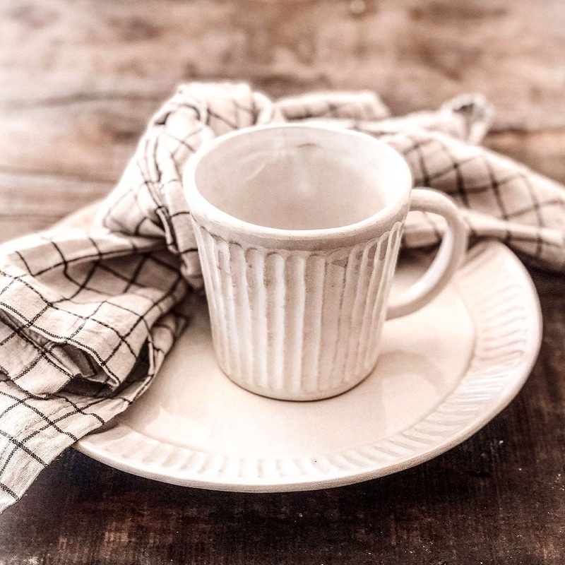 Taza tipo mug Yolanda de Olsson & Jensen