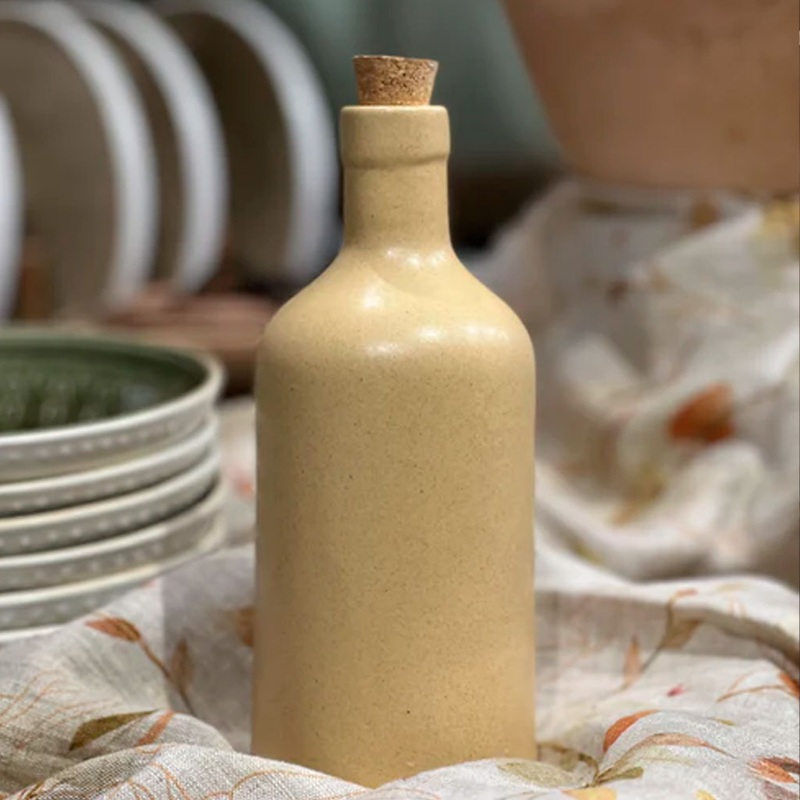 Botella aceitera cermica TOGO de Affari of Sweden