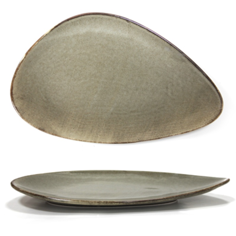 Antique grey Triangle plate 38cm