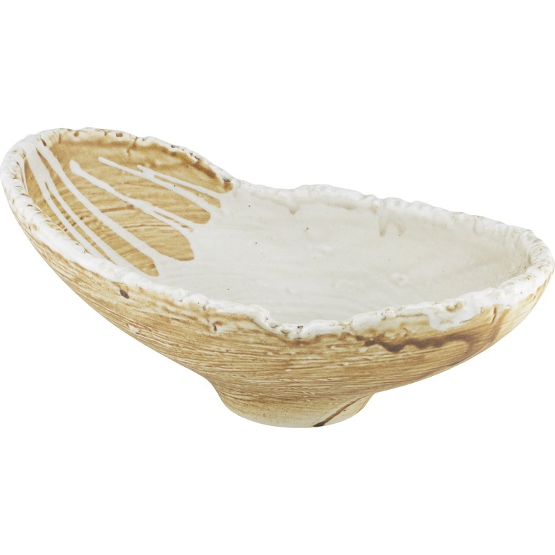 Fuji asymmetrical bowl 25x15.5cm