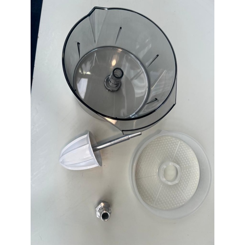 Kenwood A795 Juice Extractor  Juice Extractor