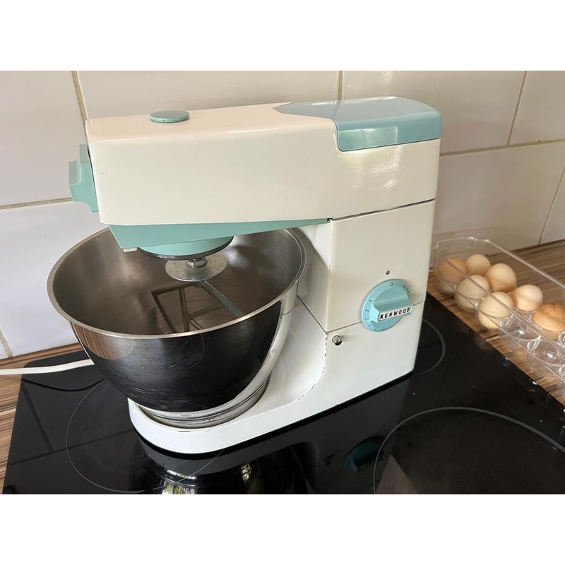 Kenwood Chef A701A -  Vintage Preloved - includes 6 months warranty